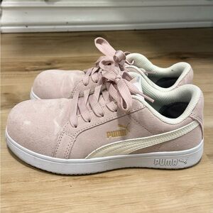 Puma Pink Women’s Safety Shoe, size 6